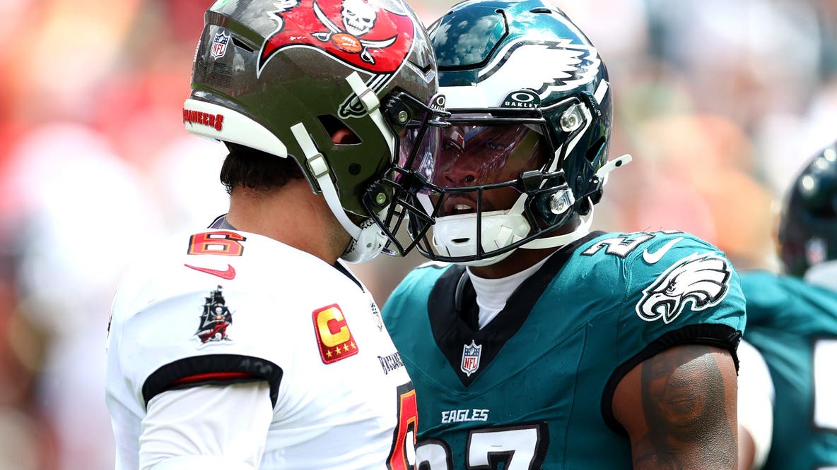 Philadelphia Eagles soar to 4-0 after defeating Buccaneers in Tampa Bay, 31-25
