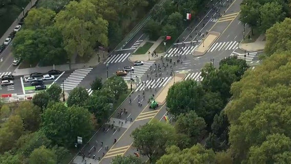 Hundreds of Philly bicyclists demand better bike lanes in demonstration ride