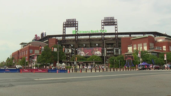 Rain postpones Phillies-Giants game; split doubleheader Thursday