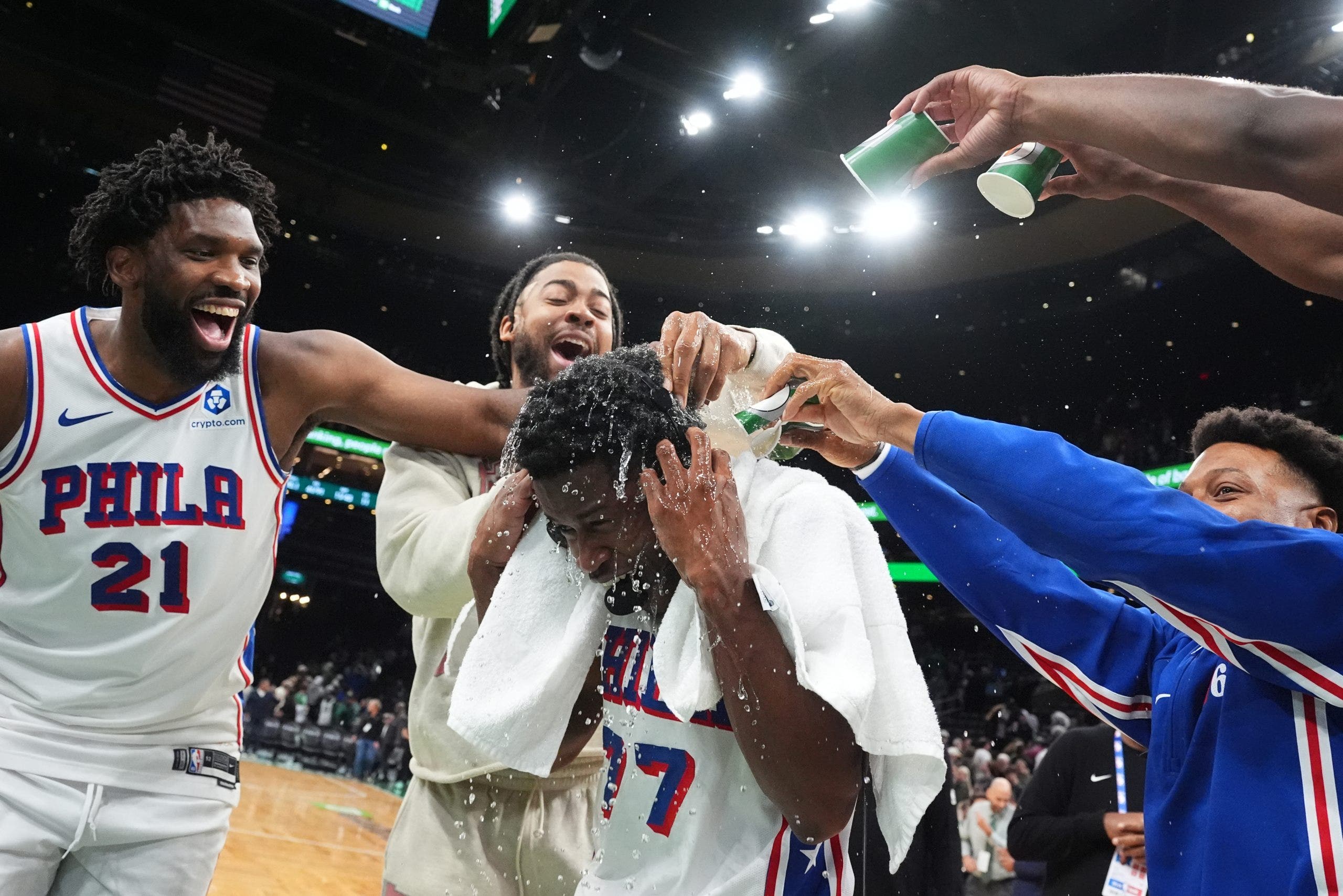 Sixers rookie Edgecombe scores 34 points in opener, most in NBA debut since Wilt Chamberlain