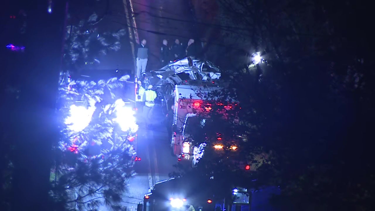 5 involved in two-vehicle crash in Warrington, police say: ‘Serious accident, serious injuries’