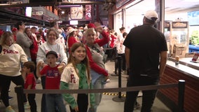 Over 31,000 Phillies fans pack Citizens Bank Park for intrasquad game