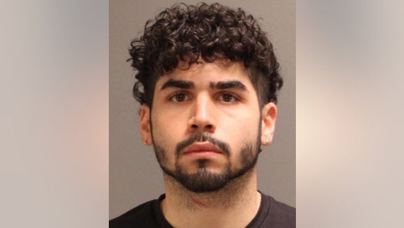 25-year-old man arrested for assaulting US Postal worker in Philly: police