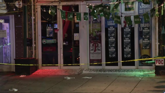 2 stabbed during fight with 'intoxicated' patron in Chinatown: police