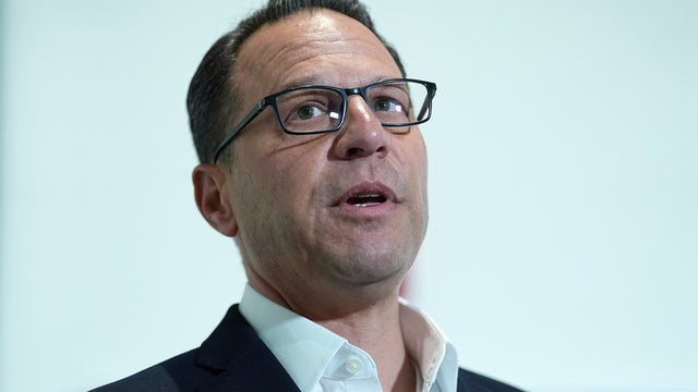 Gov. Shapiro signs CROWN Act, banning workplace hair discrimination in Pennsylvania