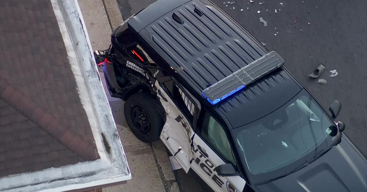Officer hurt after crash in Trenton: police | FOX 29 Philadelphia