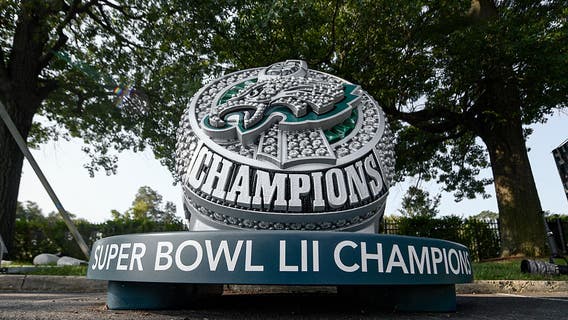 Former Eagle Laekin Vakalahi puts Super Bowl LIX ring up for auction