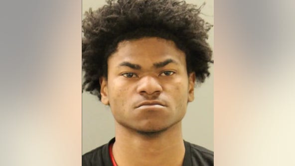 Delaware man calls police to retrieve belongings after stolen car was towed: police