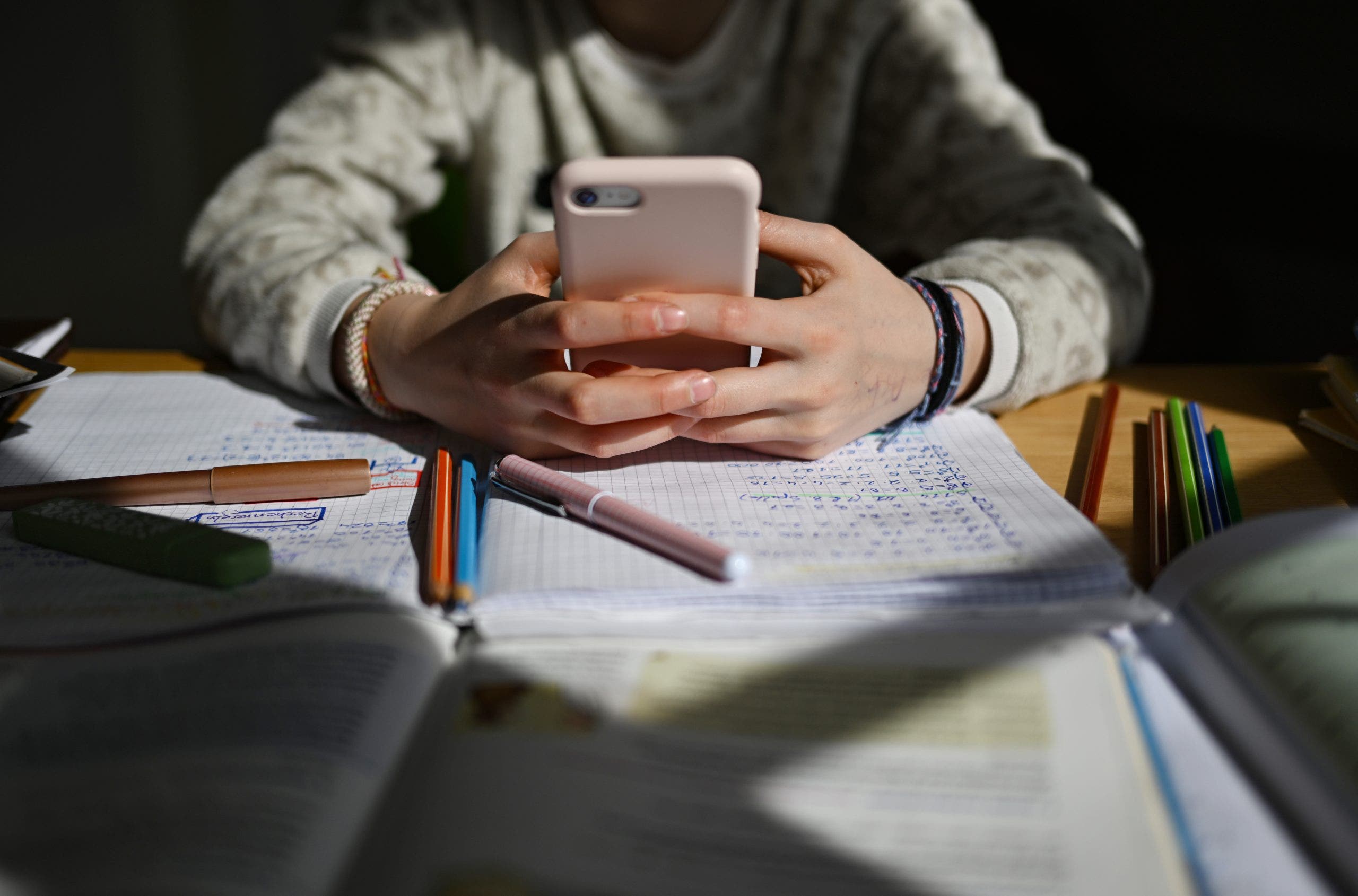 Murphy signs legislation aimed at restricting cell phone use in New Jersey schools