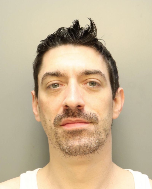 Philadelphia EMT charged with allegedly stealing cash from deceased woman in Center City