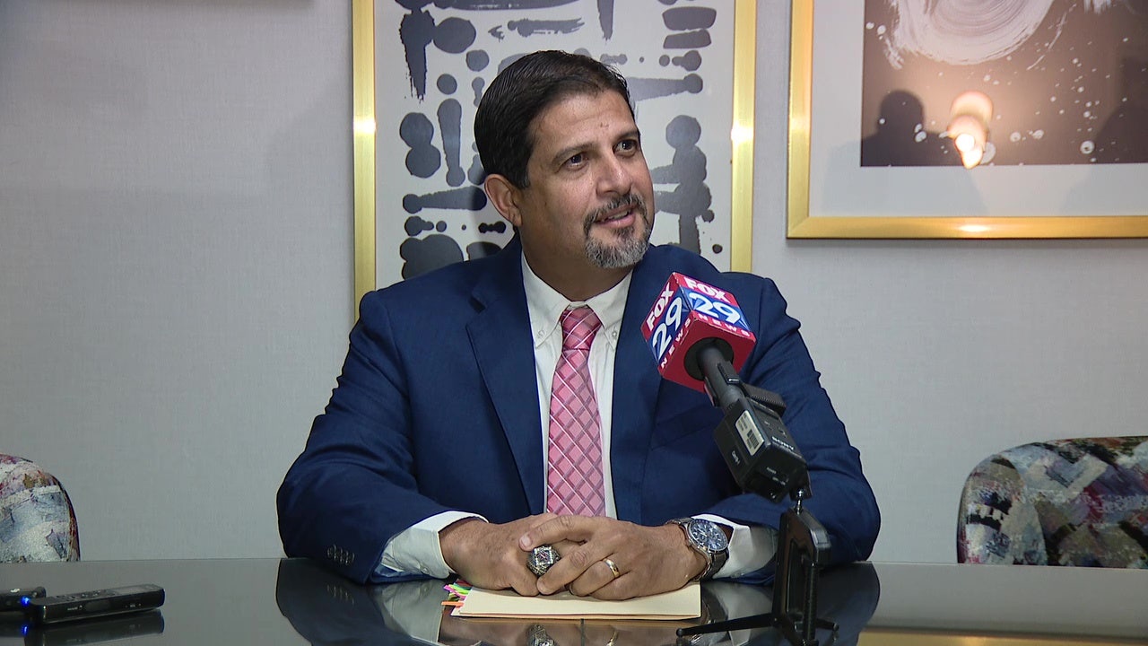 Frankford High baseball coach named 'Most Courageous Sportsperson' for breast cancer advocacy