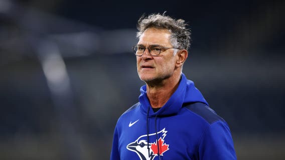 Phillies hire Don Mattingly as bench coach, reuniting him with GM son