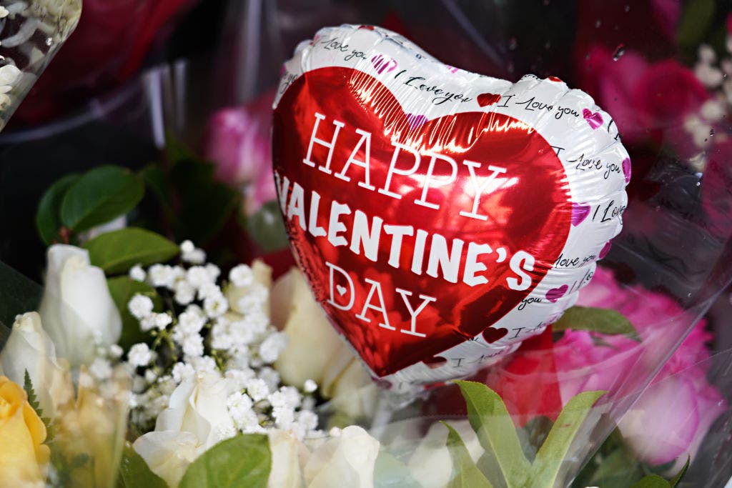 Here's how much Philadelphia spends on Valentine's Day