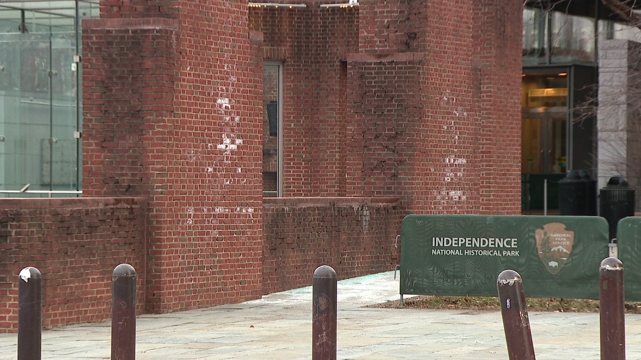 Philadelphia judge sets Friday deadline for return of slavery panels at President’s House