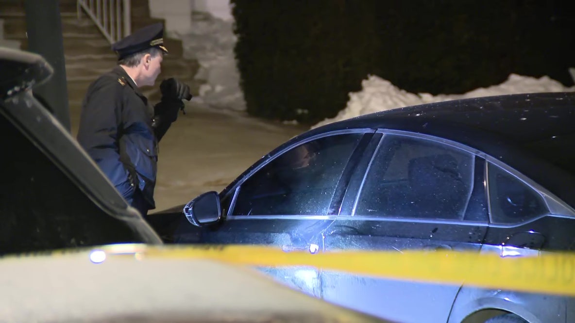 Off-duty sheriff's officer, son shoot suspected car thief outside home in Philadelphia