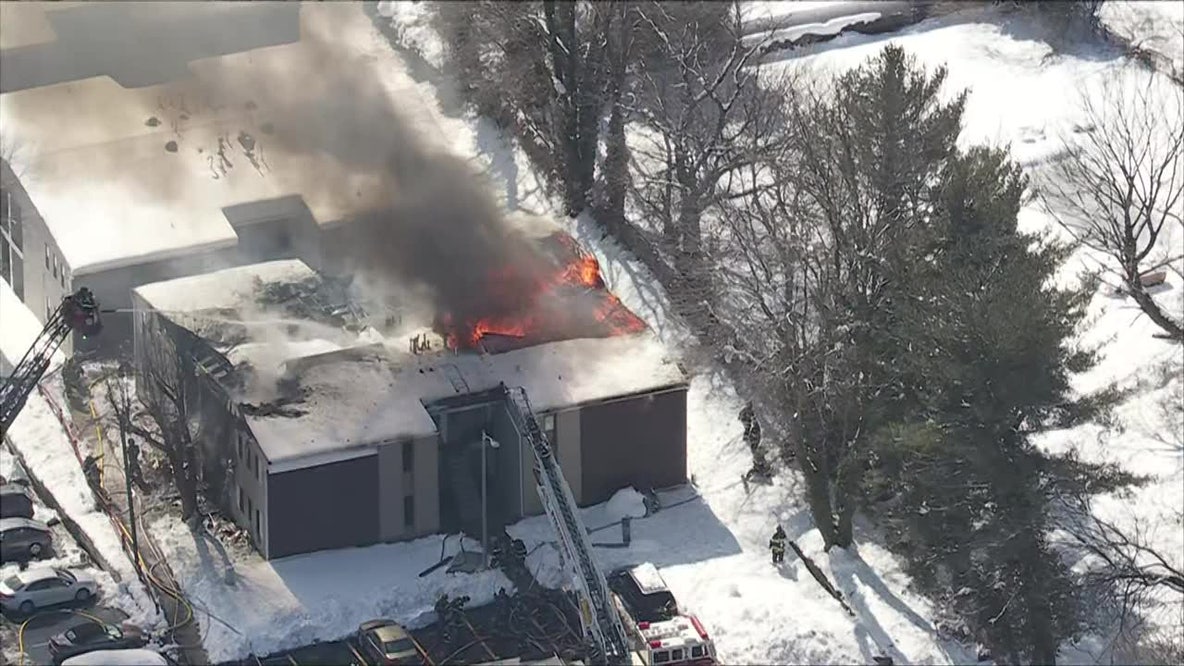 2-alarm fire tears through apartment building in Lindenwold