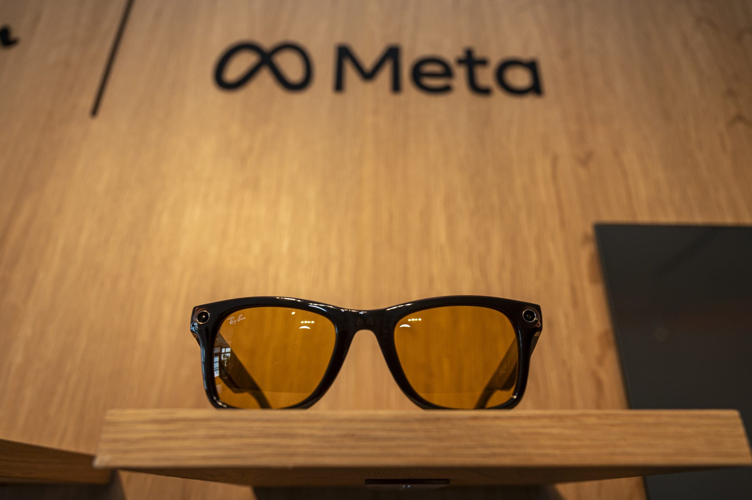 Philadelphia courts to ban all Smart/META AI eyeglasses with recording features starting March 30