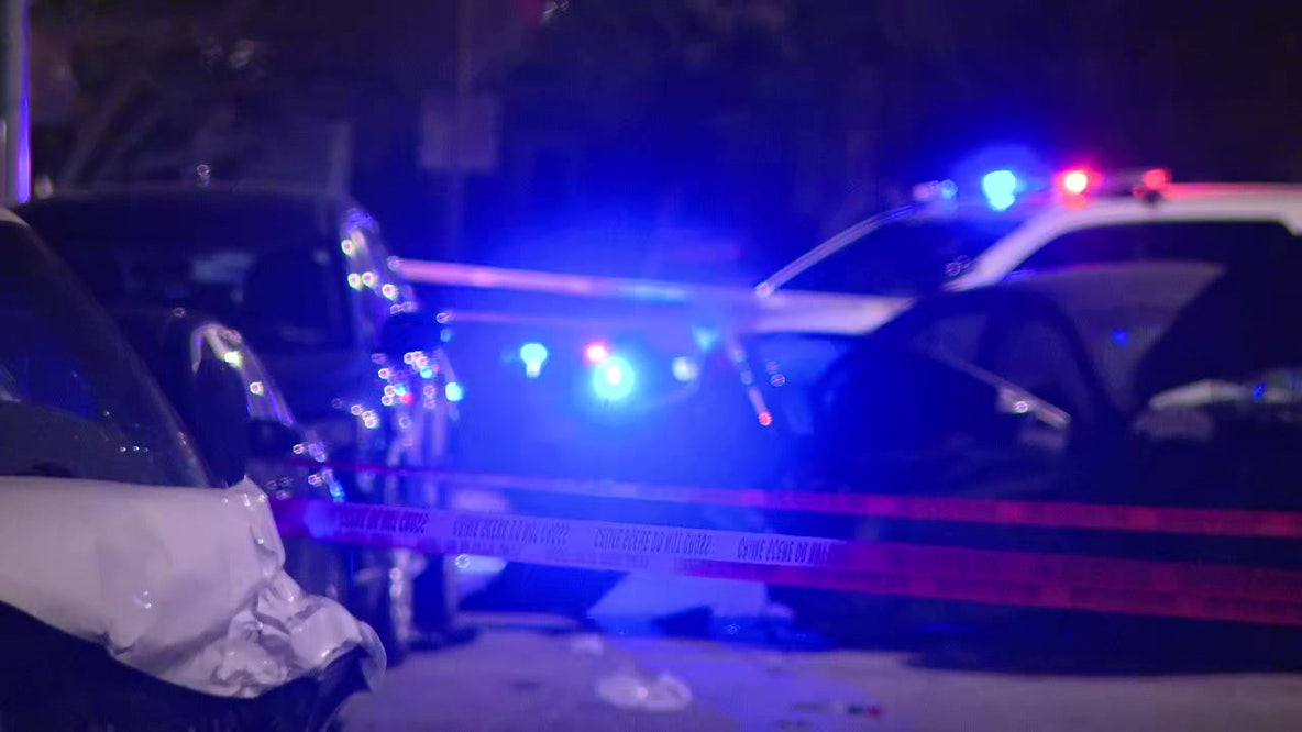 2 dead, 2 critical after speeding car runs stop sign in East Germantown crash: police