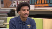 Philly high school junior praised for helping driver in medical distress