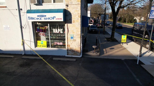 Strong-arm robbery at Abington Twp. smoke shop leaves 1 hurt, suspect in custody: police
