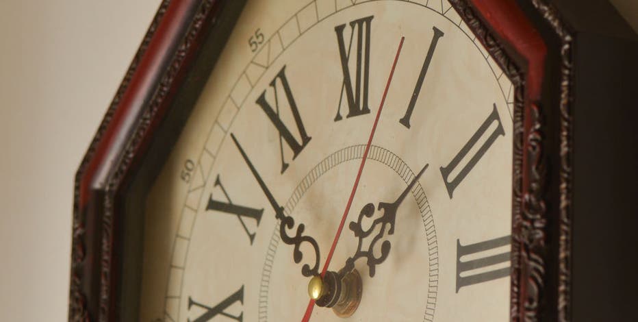 Daylight saving time: Delaware waiting on Pennsylvania, NJ to make it permanent