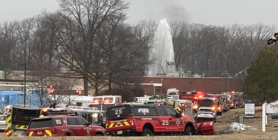 At least 5 hurt after building explosion in Logan Township: officials