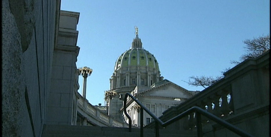 PA House passes bill to raise minimum wage to $11 by 2027, $15 by 2029, bill heads to Senate