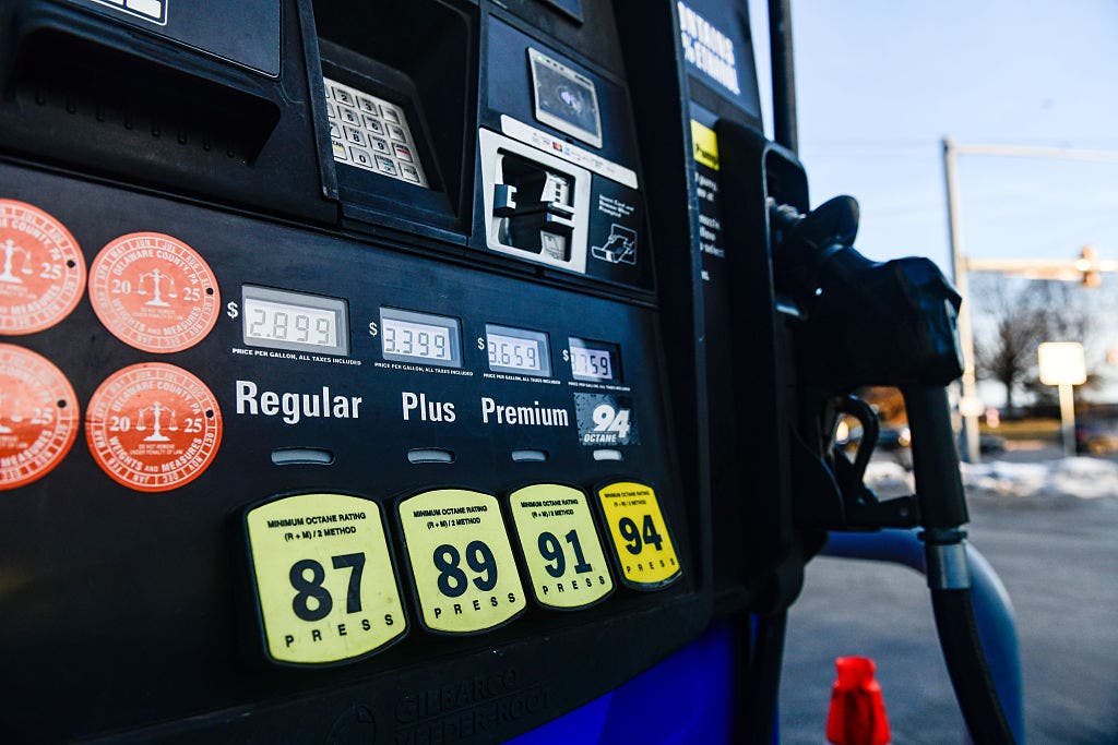Gas prices surge across Pa., N.J., Del. as oil market tightens