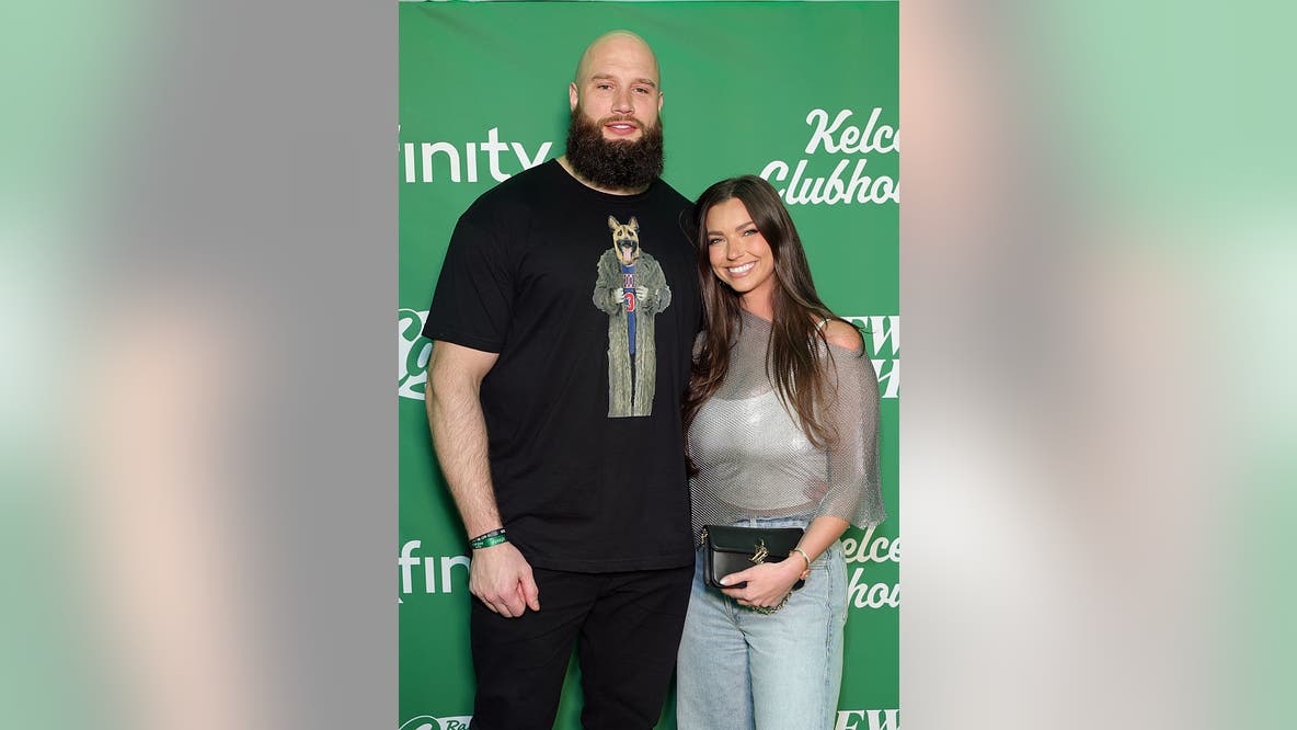 Philadelphia Eagles’ Lane Johnson shares wedding photos