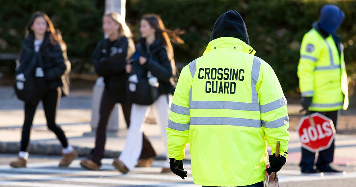 East Lansdowne crossing guards equipped with body cameras following safety concerns