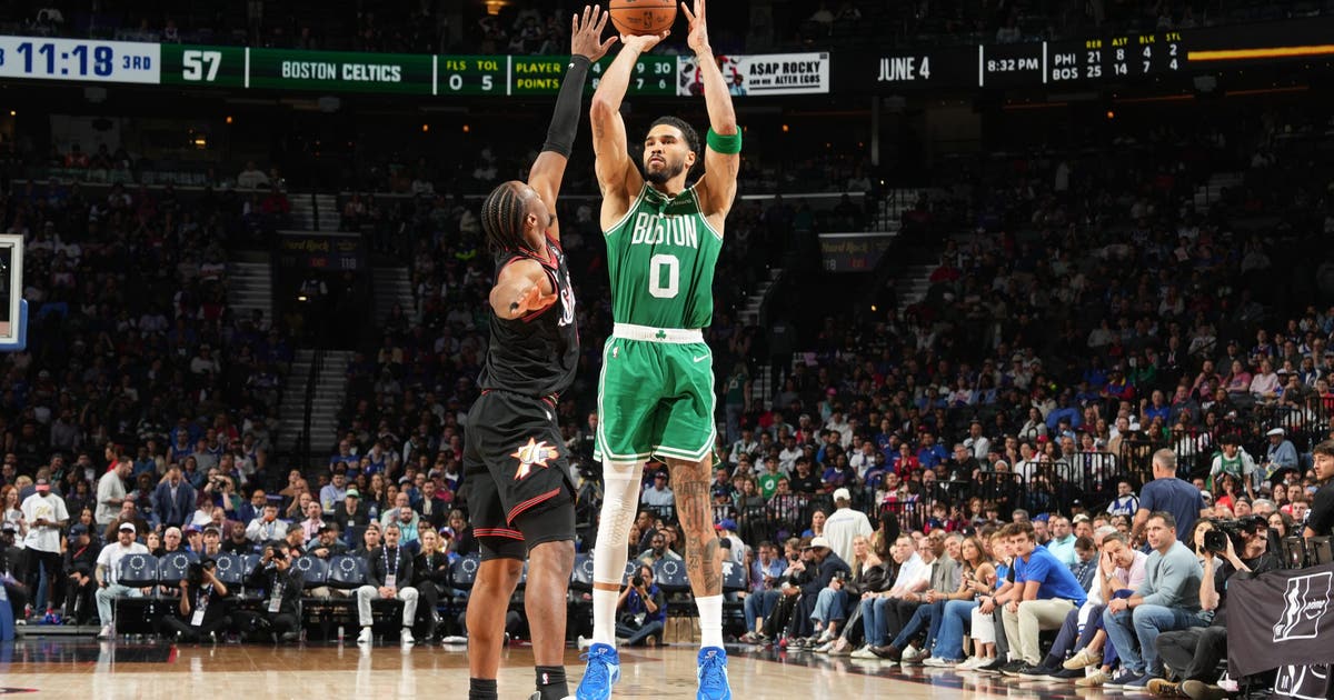 Celtics take 2-1 series lead over Sixers in Philadelphia with Game 3 win