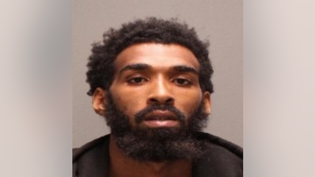 27-year-old man sought in connection with fatal stabbing in South Philly