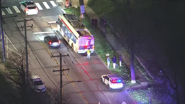 2 hospitalized after shooting in East Falls: police