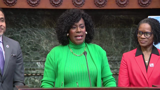 Philly launches ‘It’s A Summer Thing’ with free camps, jobs, meals for youth