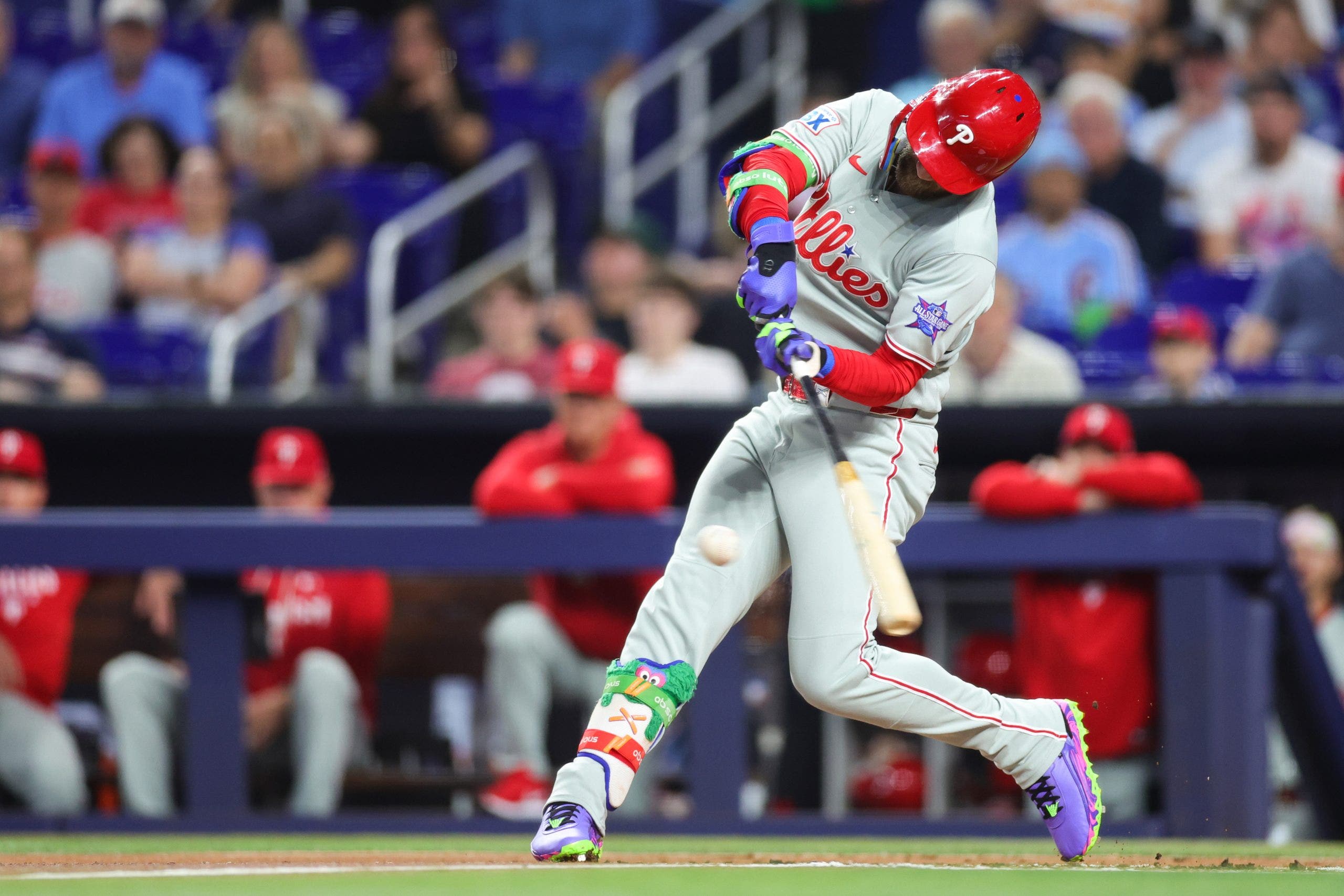 Bryce Harper hits 7th homer, Aaron Nola leads Phillies past Marlins 1-0 in Miami