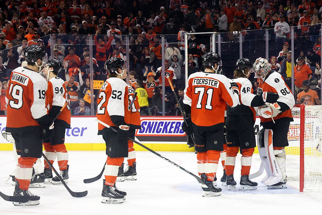 Flyers eliminated, swept by Hurricanes in 3-2 OT loss