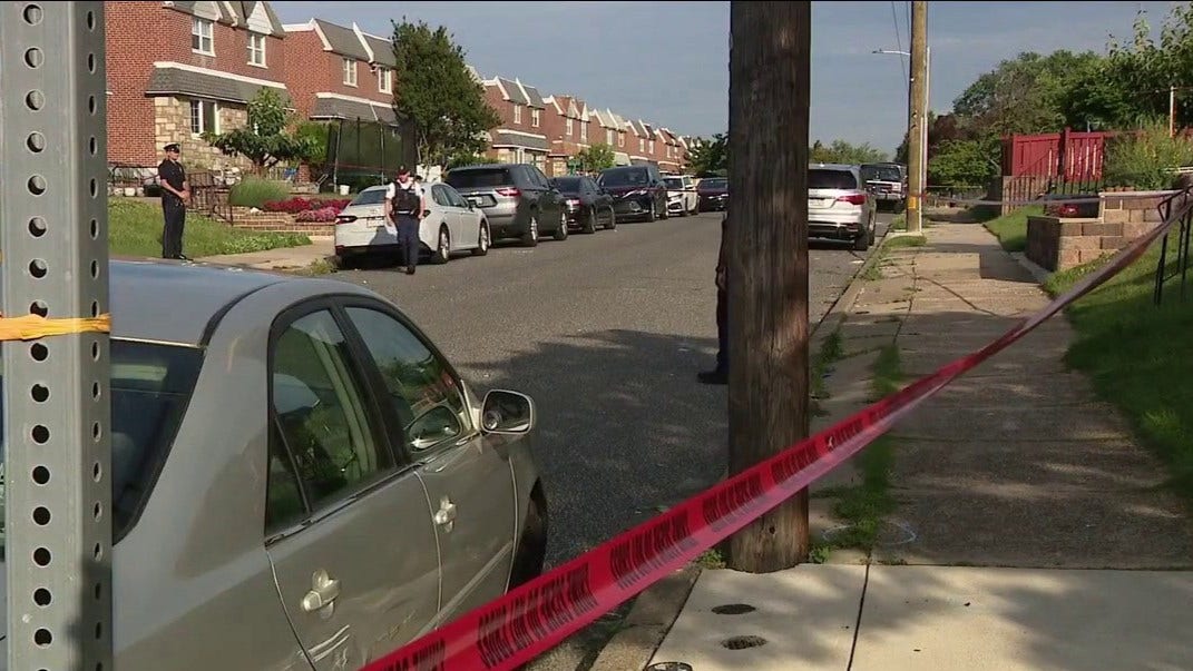 15-year-old shot in NE Philadelphia: Police search for shooter