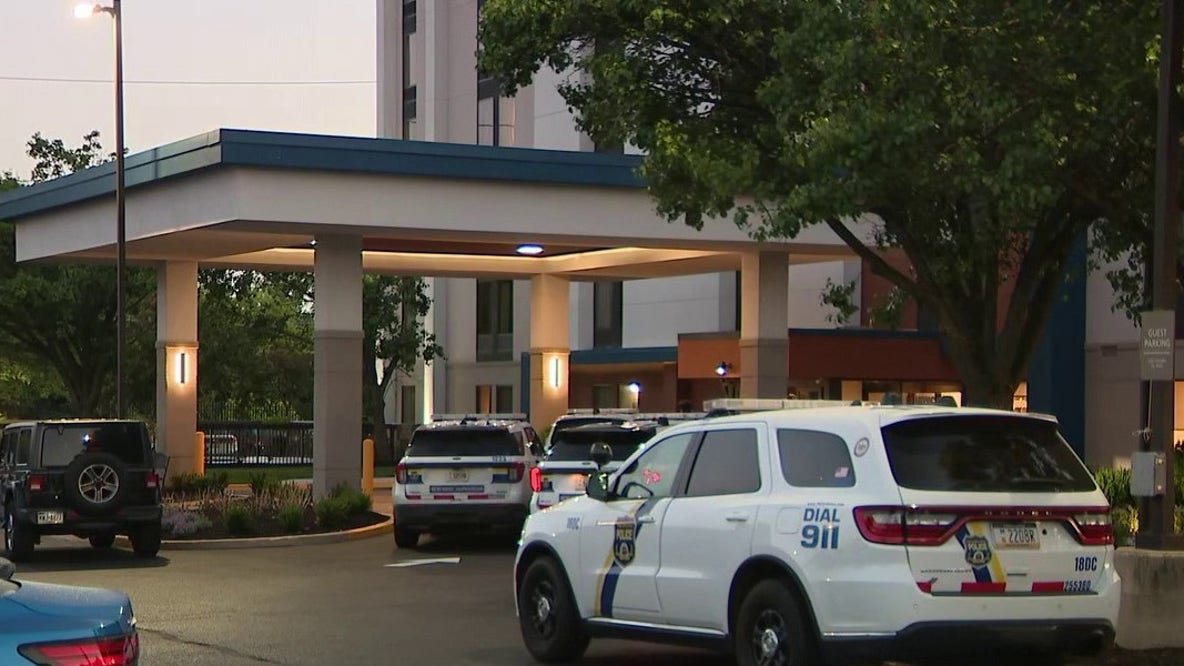 Good Samaritan dies after mistaken identity shooting at hotel near PHL: police