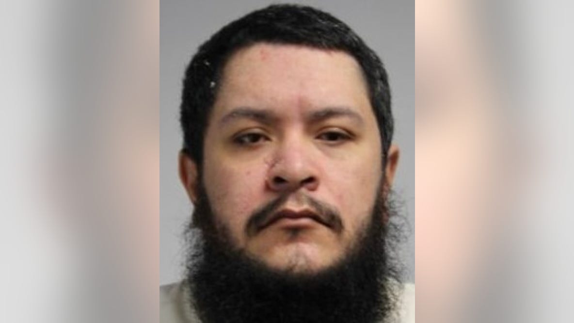 Man in custody following barricade incident at Wilmington Wawa