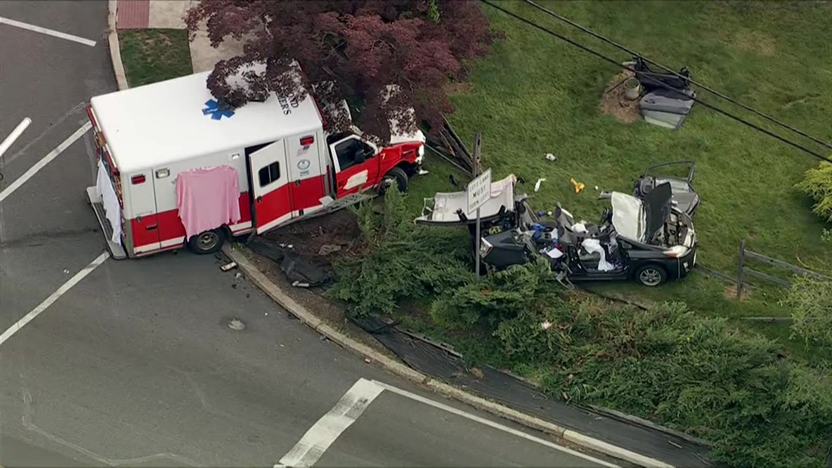 Ambulance crash sends 2 to hospital in Upper Dublin: 'Always fender benders out here'