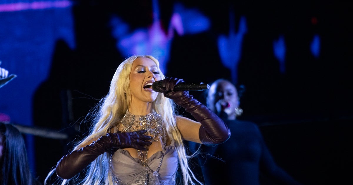 Christina Aguilera headlines Philadelphia's 4th of July concert on Ben Franklin Parkway