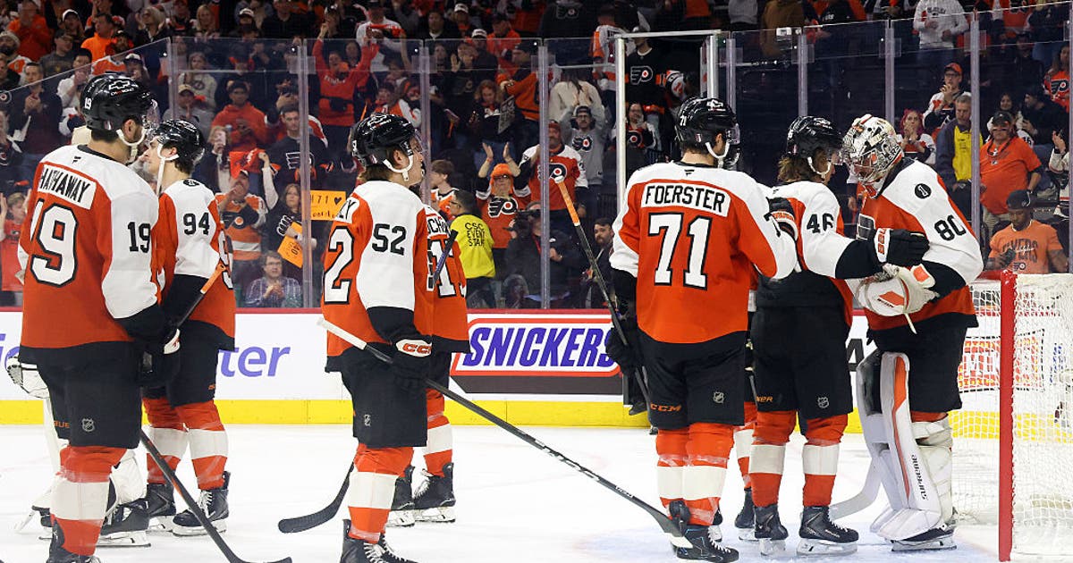 Flyers eliminated, swept by Hurricanes in 3-2 OT loss