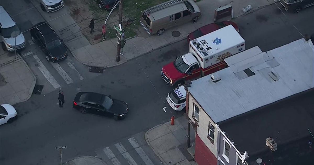 Officer shot during car stop in North Philly, 1 in custody: police