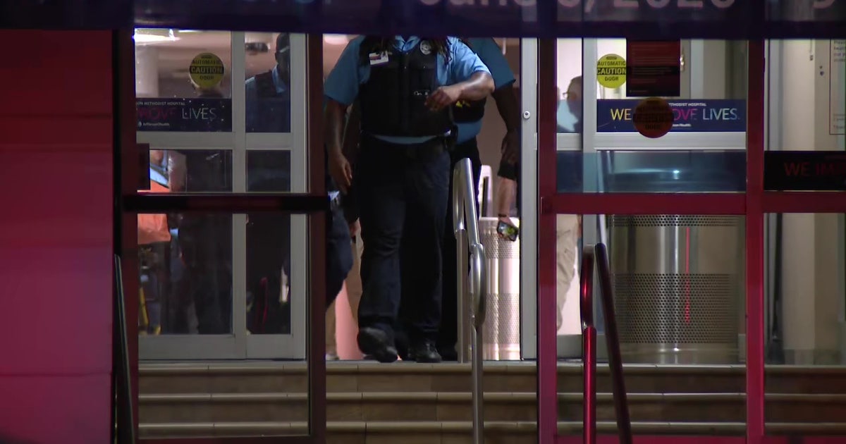 Jefferson Methodist Hospital temporarily closed after basement flood causes power outage