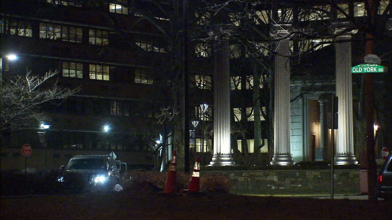 Philadelphia nurses at Jefferson Einstein hospital vote to authorize strike