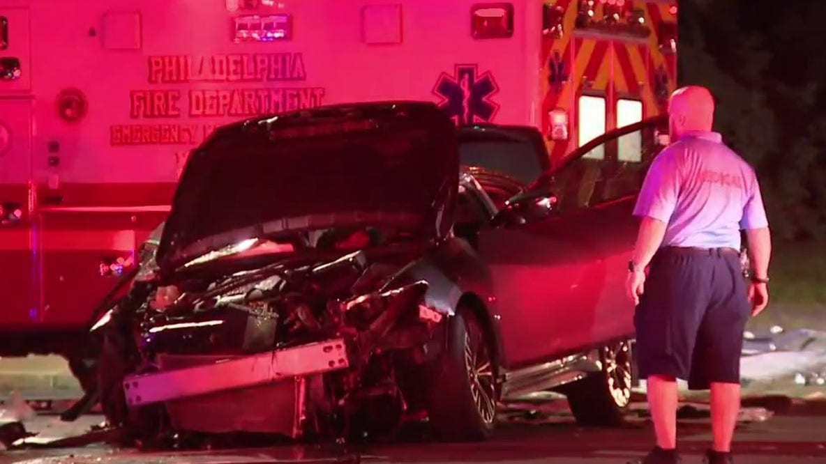 18-year-old killed, 5 others injured after single-vehicle crash on Christopher Columbus Boulevard