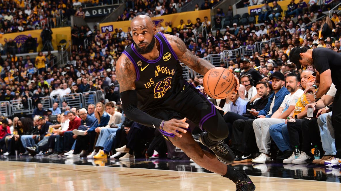 LeBron James scheduled to speak Thursday at Fanatics Fest in NYC, as NBA waits to hear his plans