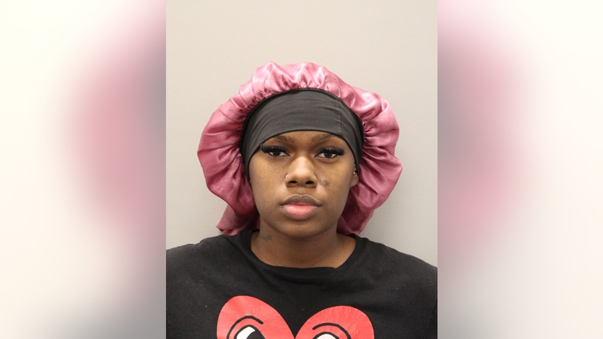 Delaware hairdresser accused of pepper spraying client, parents during dispute