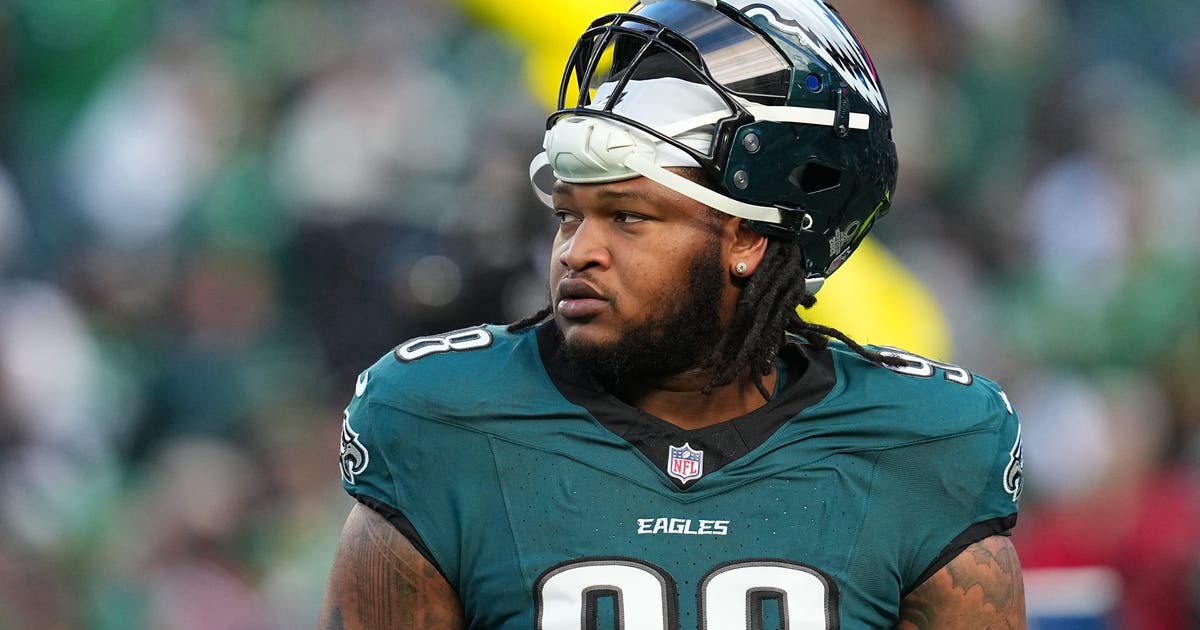Eagles sign DT Jalen Carter to historic contract extension