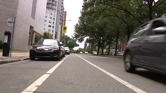 Philadelphia pianist injured after runner pushes him off bike on Spring Garden